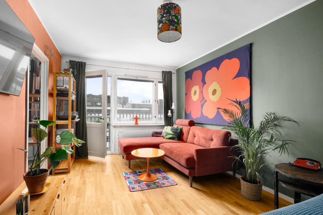 Апартаменти Wehost Spacious Traveller'S Hq Above Metro @Vilhonvuorenkuja 16 Гельсінкі Екстер'єр фото