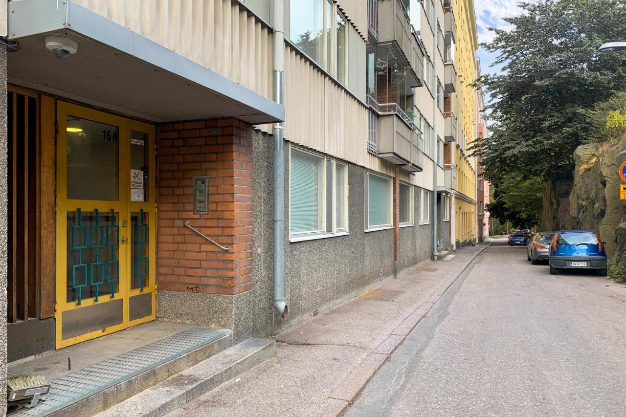 Апартаменти Wehost Spacious Traveller'S Hq Above Metro @Vilhonvuorenkuja 16 Гельсінкі Екстер'єр фото